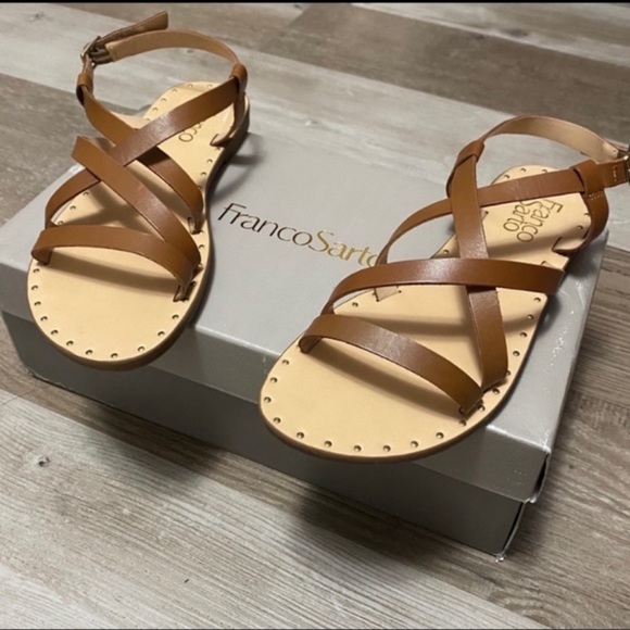 Franco Sarto sandals - Picture 2 of 3